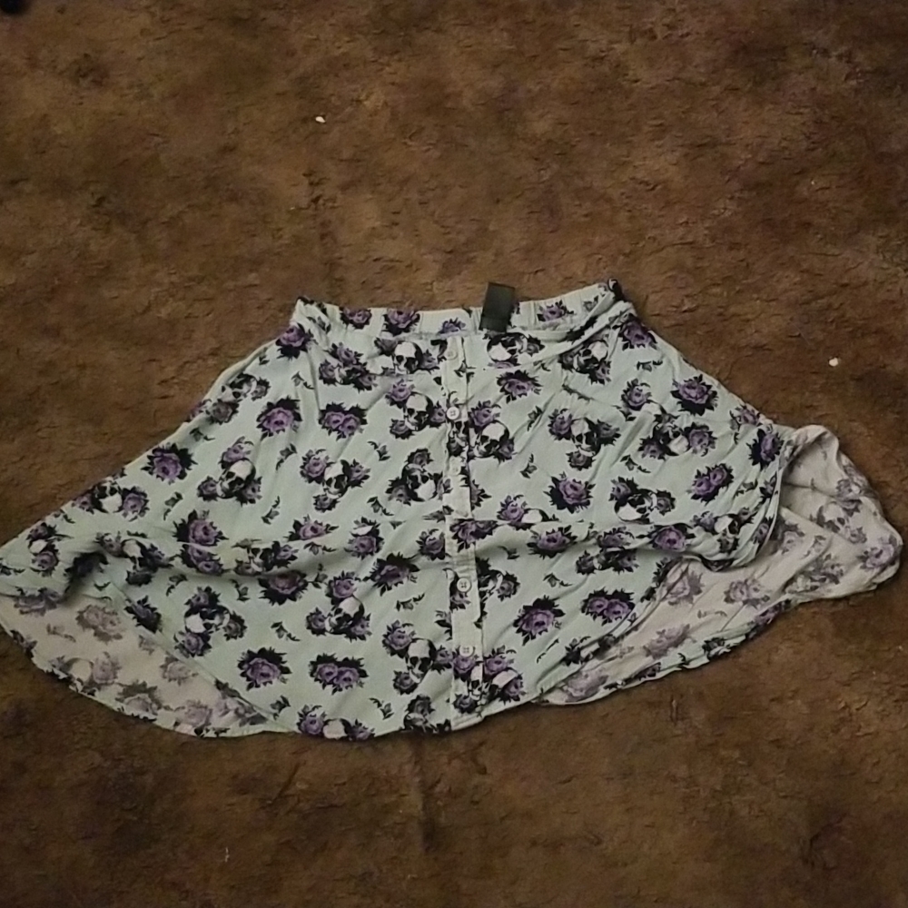 Medium skater skirt skulls and purple roses on mint background